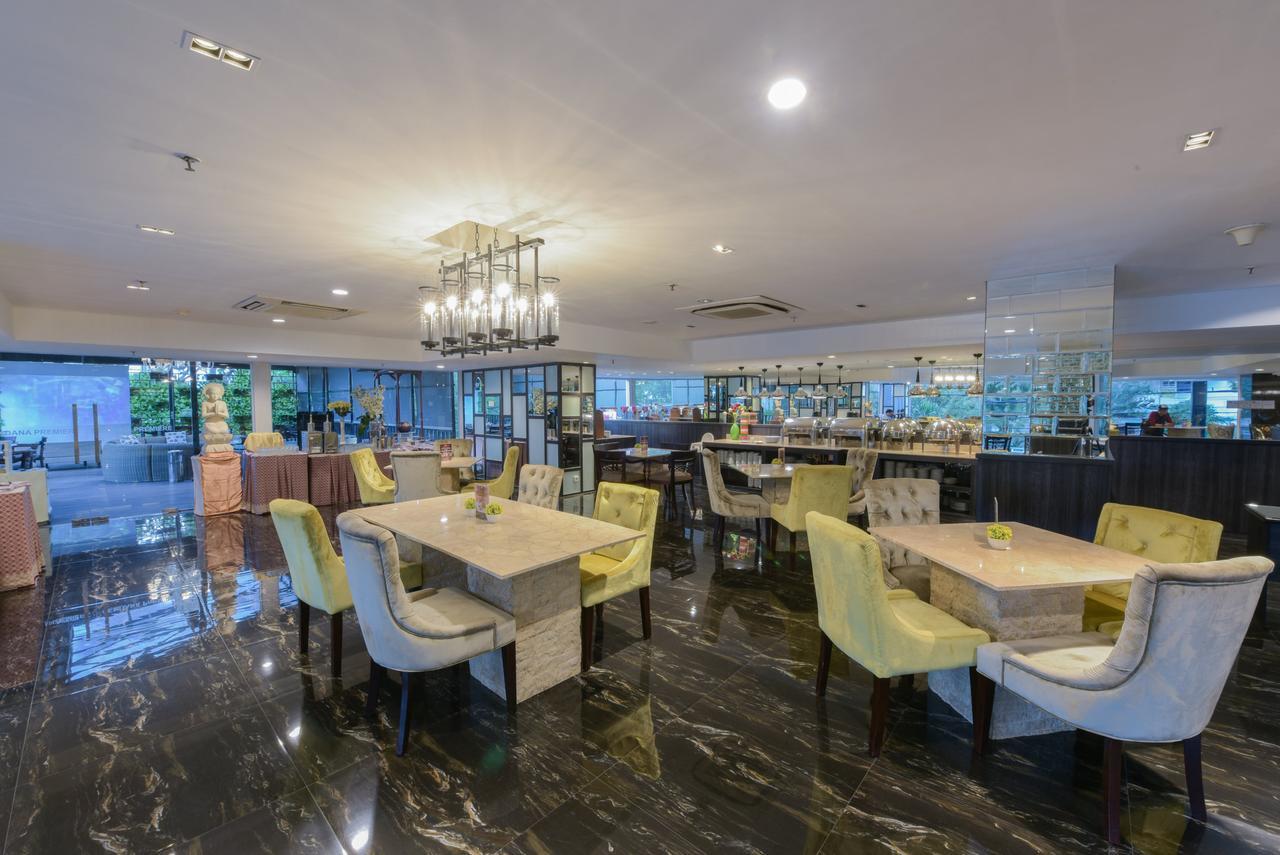 รอยัล เรกันตริส เจนดานา ชื่อเดิมรอยัลซิงโกซารี Hotel สุราบายา ภายนอก รูปภาพ